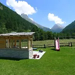Amici-4 By Interhome Daire *