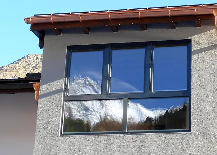 Amici-4 By Interhome *