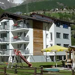 Amici-4 By Interhome * Saas-Grund